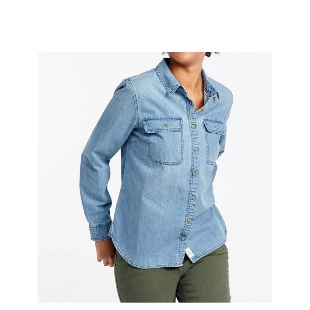 LL Bean Heritage Medium‎ Washed Button Up Denim Long Sleeve Shirt Women sz Xs